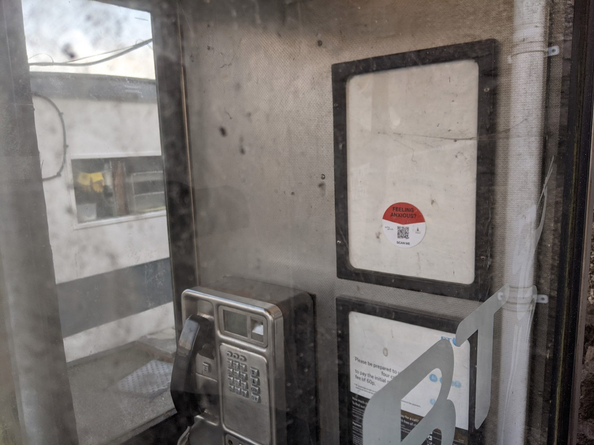 Echo Point QR code sticker